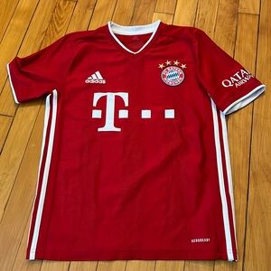 Adidas Bayern Munchen (fits 10/12 year)